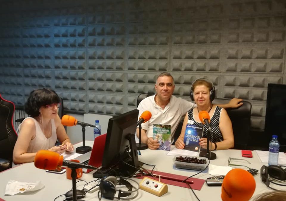 Entrevista a la escritora Ángeles Martínez Martínez